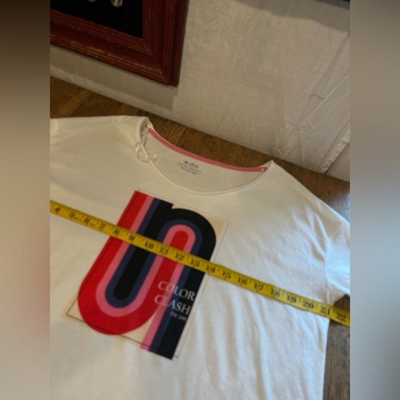 EDC by Esprit “Color Clash” Graphic Tee - Size Small - Picture 3 of 7